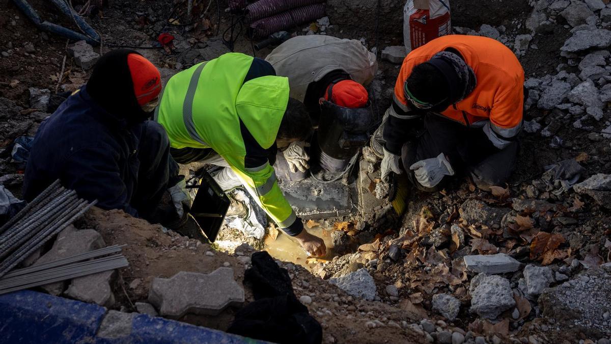 La rotura de una tubería deja sin agua a 30.000 vecinos de Utebo, Casetas y Garrapinillos