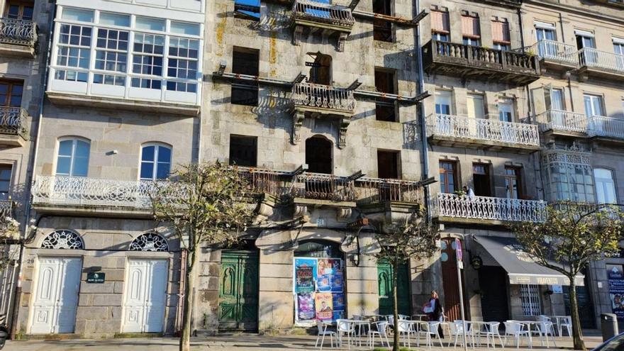 El único edificio en ruina del Paseo de Alfonso tendrá pisos turísticos