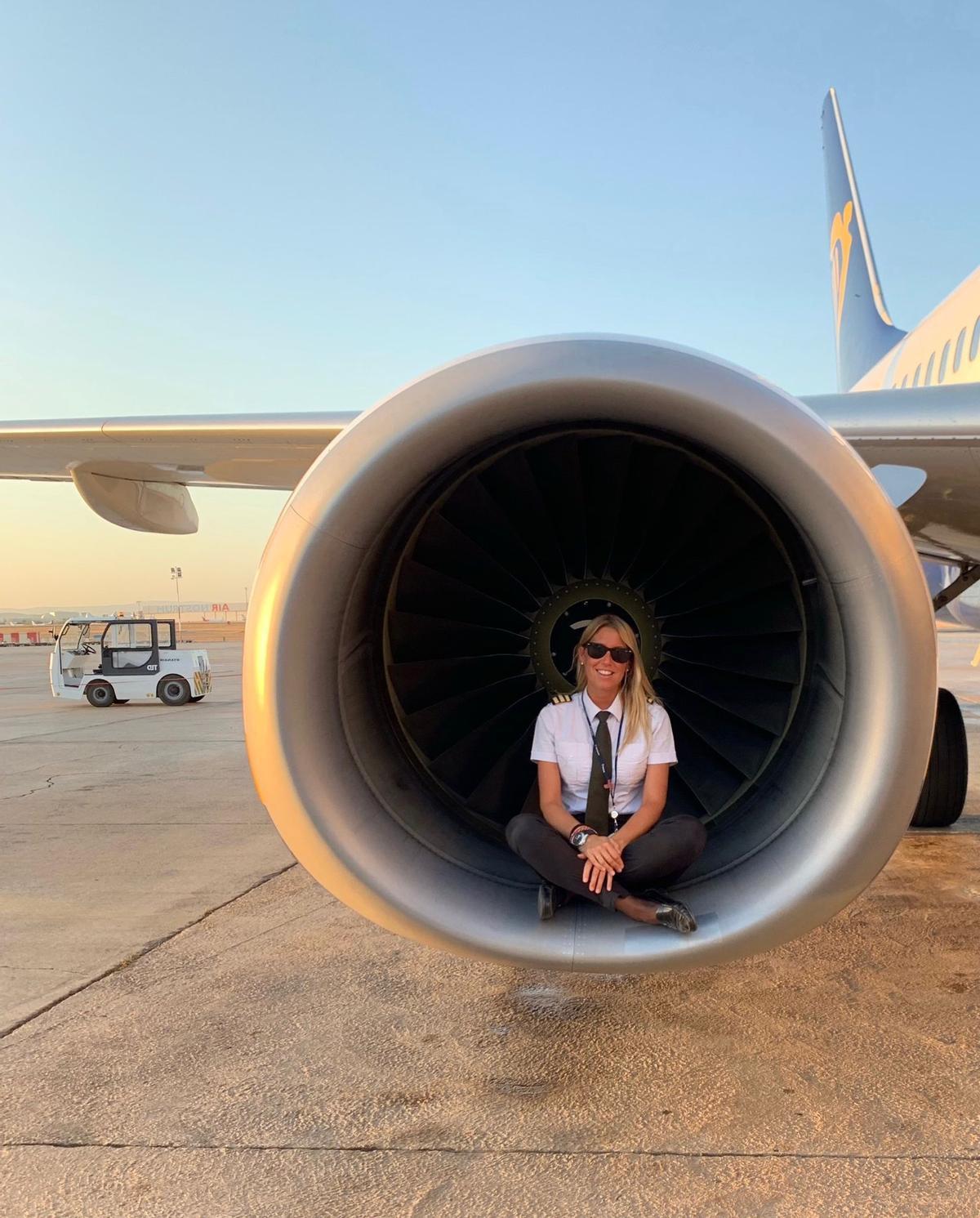 Irené Barceló derriba los mitos de ser mujer piloto.