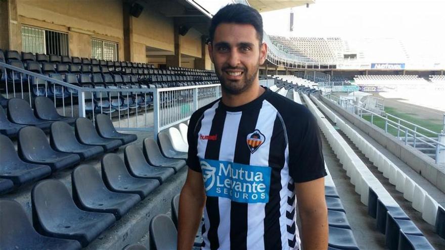 Lolo Ivars: "Tenemos que tratar de llevar el partido a nuestro terreno"