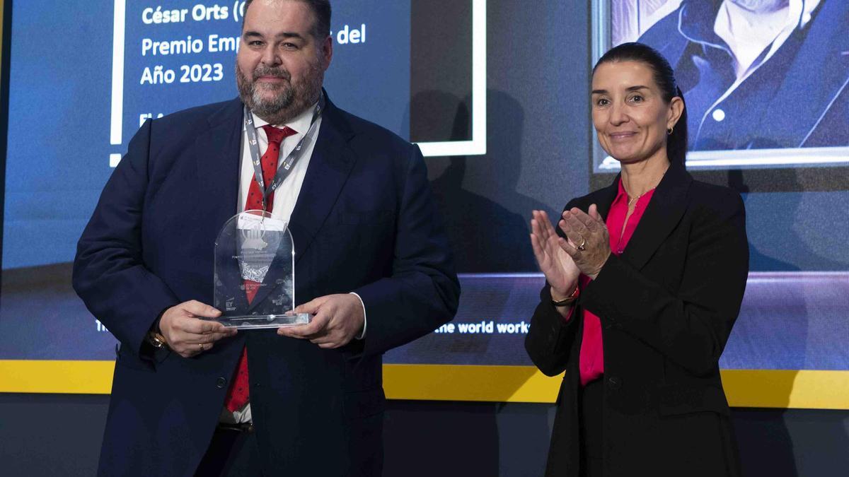 C sar Orts Premio Emprendedor del A o de EY