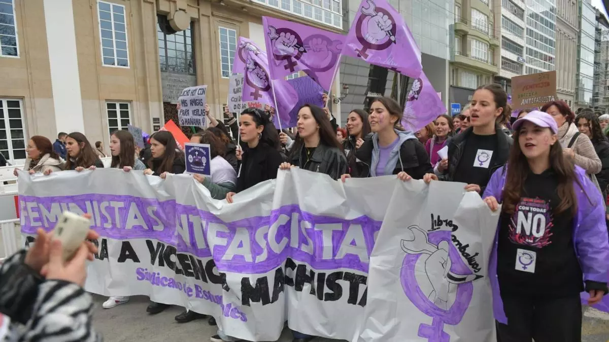 La revolución multigeneracional del 8M en A Coruña: "Aún queda mucho por hacer"