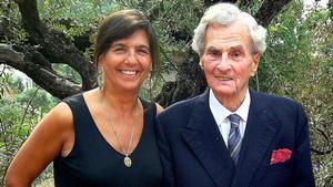 Dolores Payás y Patrick Leigh Fermor, en Grecia.