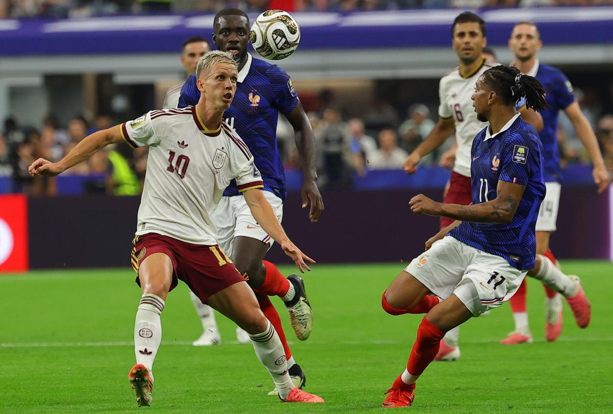 Dani Olmo, durante el España - Francia. Foto: SPORT