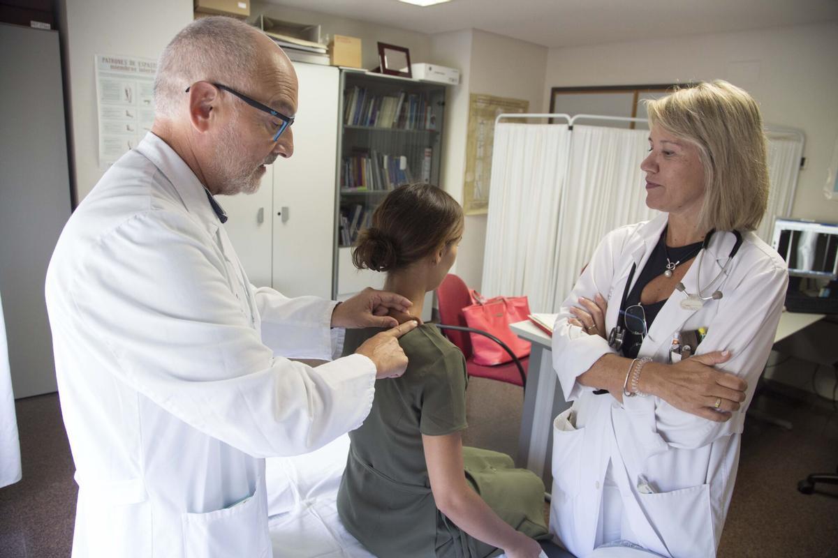 jornadas sobre migrañas y otras cefáleas, unidad de neurología del hospital general de Alicante. Sanidad, Hospital General, servicio de Neurología, tratamientos, bótox, migrañas, punciones en el cuello