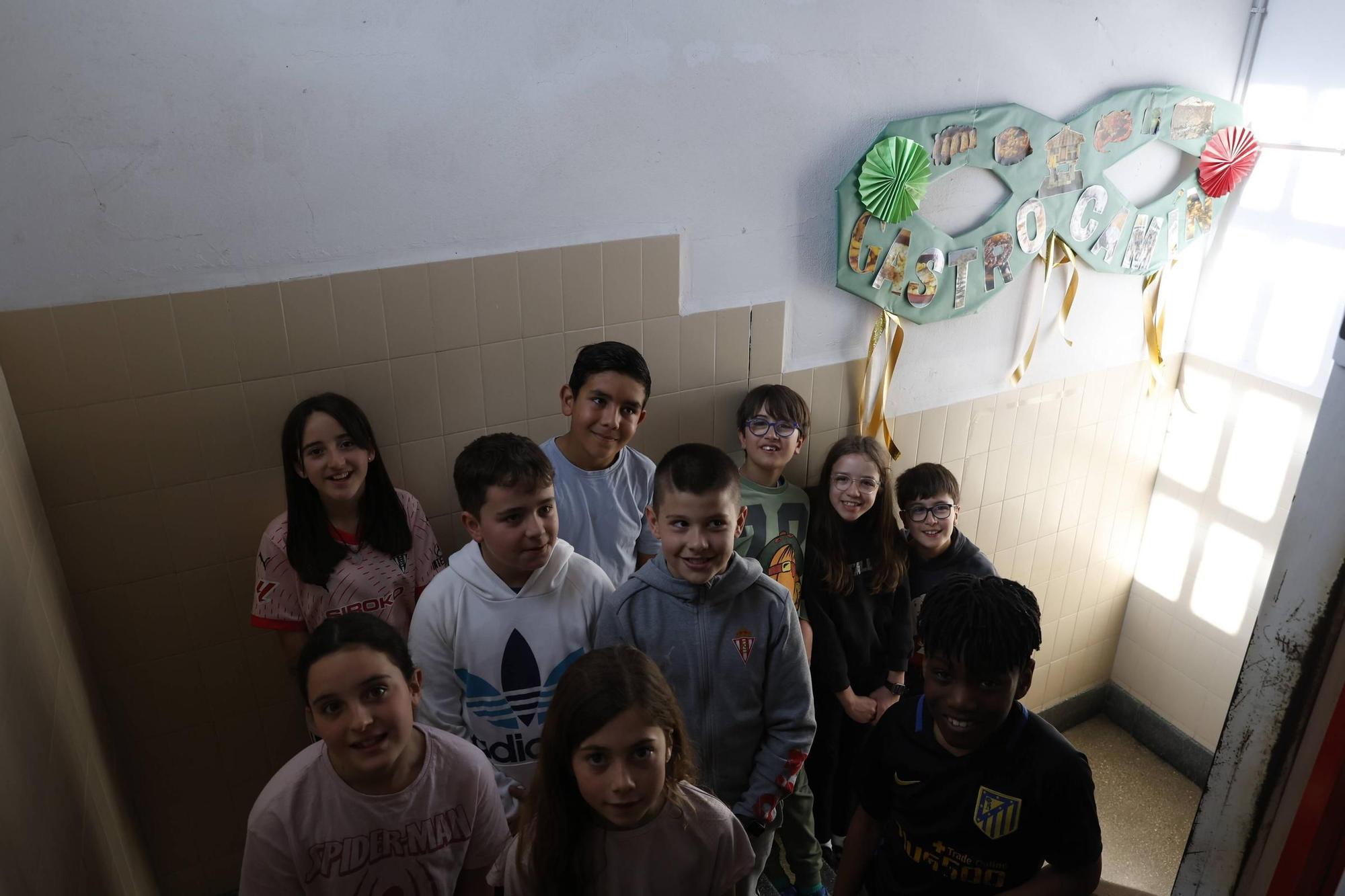 El colexu Alfonso Camín demuestra que "tien bon canil"