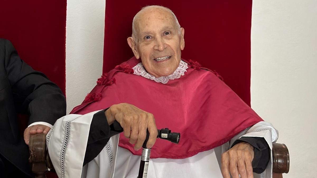 Mons Lucas Ramón.