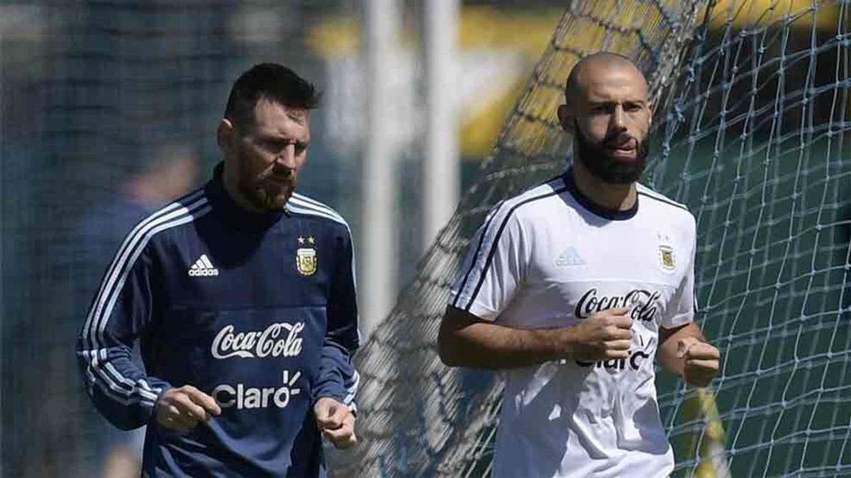 Messi y Mascherano regresan a Barcelona
