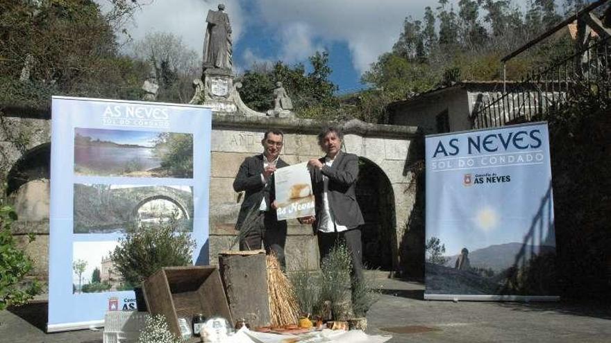 Acto de presentación de la feria del requesón, ayer, en As Neves. // D.P.