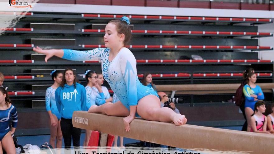 El BOT Gym de Figueres suma les primeres medalles