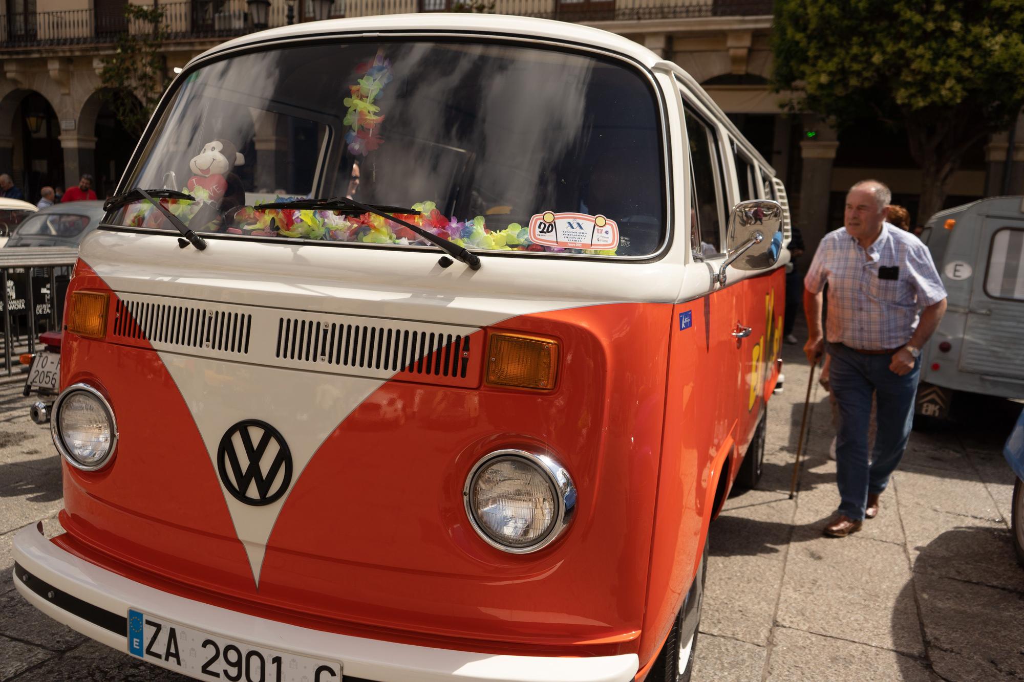 GALERÍA | Zamora huele a motor antiguo: concentración internacional de coches clásicos