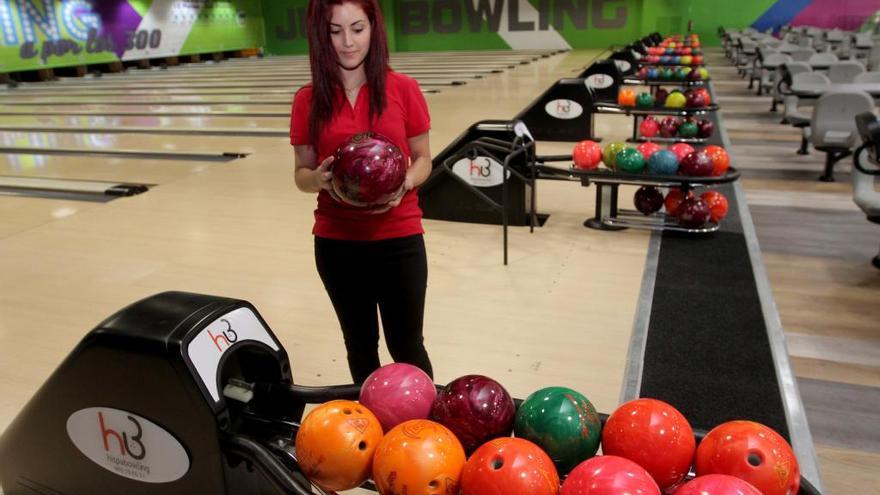 El bowling tiene algo maravilloso que pocos deportes tienen, cualquier jugador puede hacer un strike, la máxima puntuación.