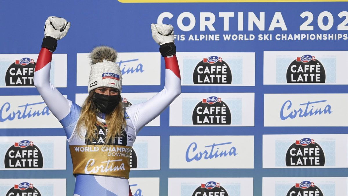 Corinne Suter, medalla de oro de descenso