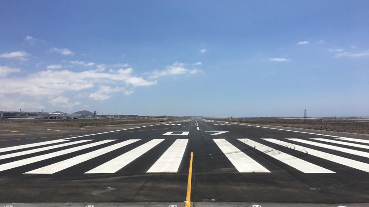 Impresionante aterrizaje en Tenerife Sur.