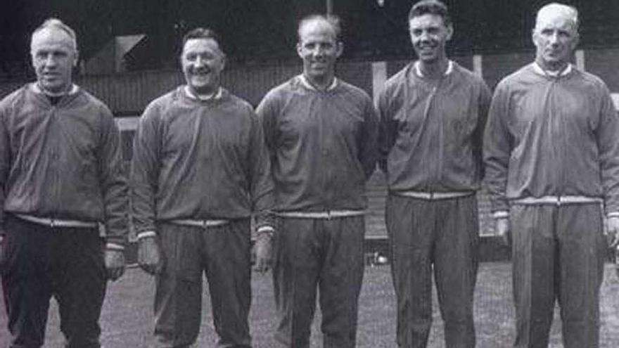 Shankly, Paisley, Moran, Bennett y Fagan, en Anfield.