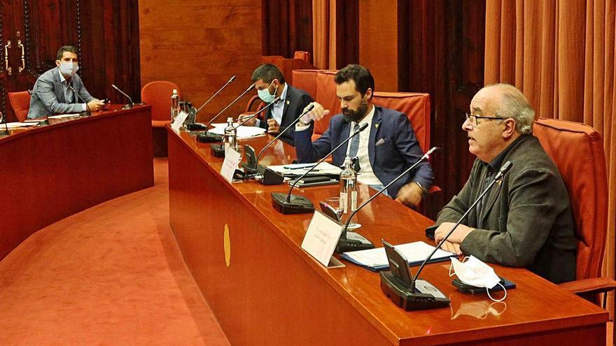 La compareixença dels consellers El Homrani i Bargalló, ahir al Parlament.