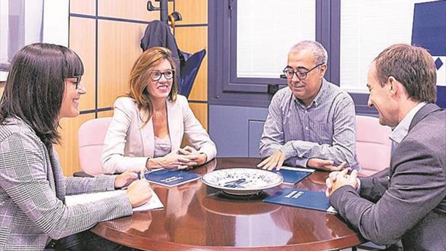 El Aula de Cerámica Ascer de la UJI fomenta el estudio de materiales