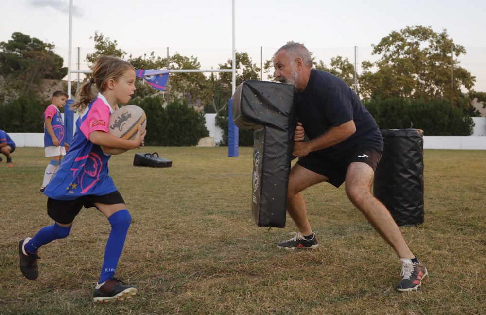 Estreles de Morvedre, un equipo modesto en Baladre, que transmite los valores del rugby, más allá del terreno de juego.