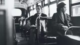 Rosa Parks, “madre coraje” contra el racismo