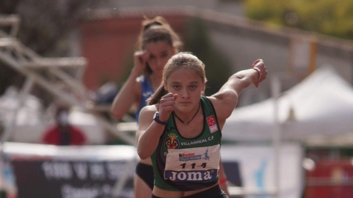 Carmen Jiménez, en una competición con el Playas de Castellón.