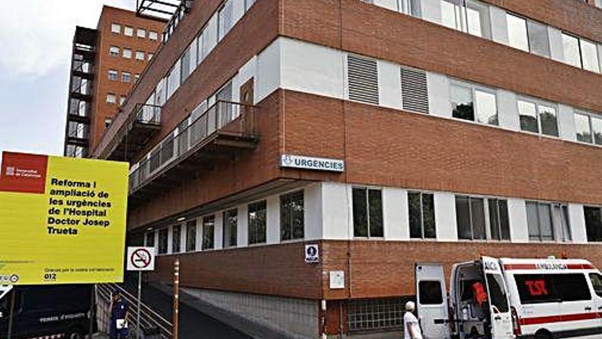 L&#039;entrada d&#039;urgències de l&#039;hospital Doctor Josep Trueta.