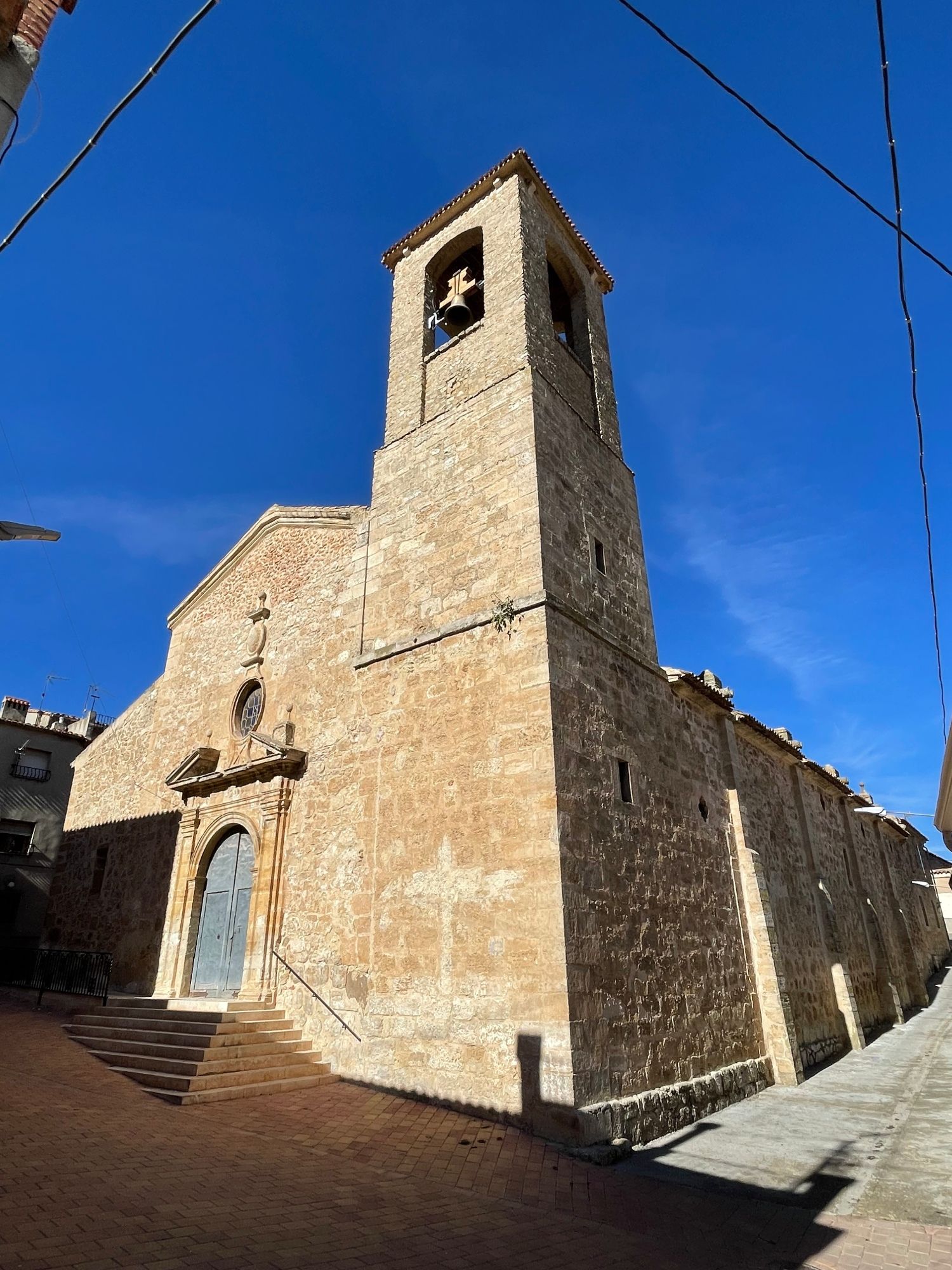 En Carcelén se encuentra la magnífica Iglesia de San Andrés Apostol