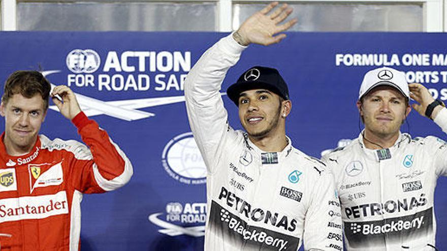 Hamilton, junto a Vettel y Rosberg.