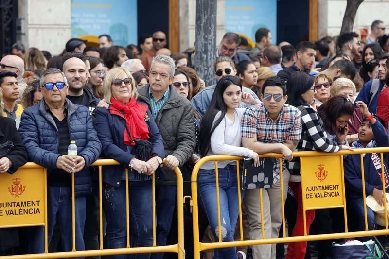 Búscate en la mascletà del 6 de marzo