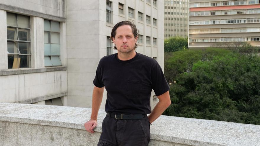 Vincent Bevins, periodista: &quot;La derecha populista es más transformadora porque sus cambios no amenazan a las élites económicas&quot;