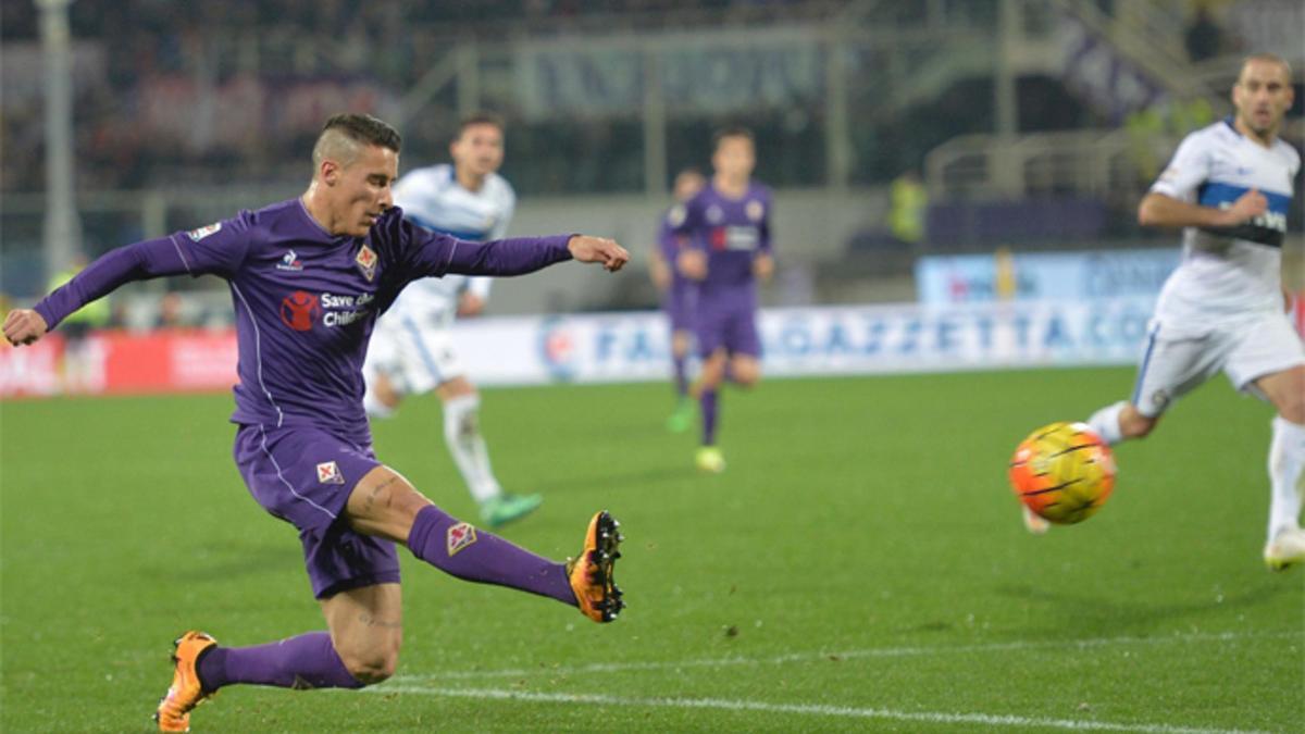 Cristian Tello llegó a la Fiorentina en el mercado de invierno y en el de verano puede recalar en el Liverpool