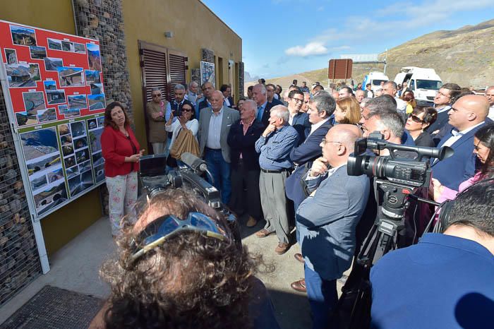 Apertura del primer tramo de la carretera de La ...