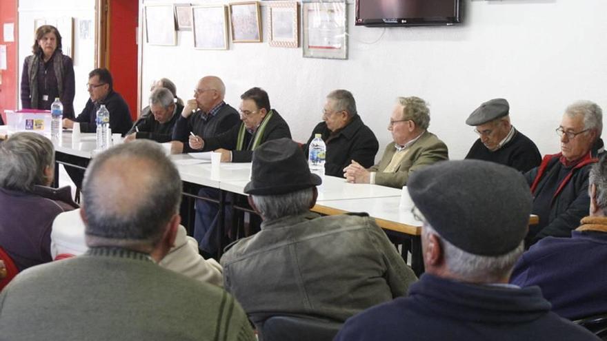 Lío en la cantina de Cabezo