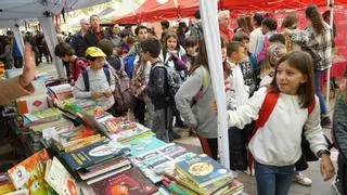 Un piano escriu la música del Sant Jordi més normal dels darrers anys a Manresa