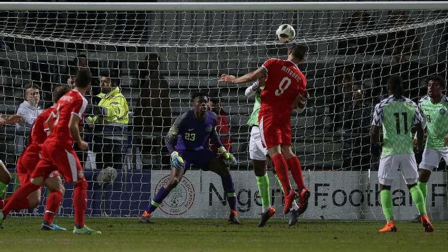 Francis juega hoy con Nigeria ante Inglaterra en Wembley