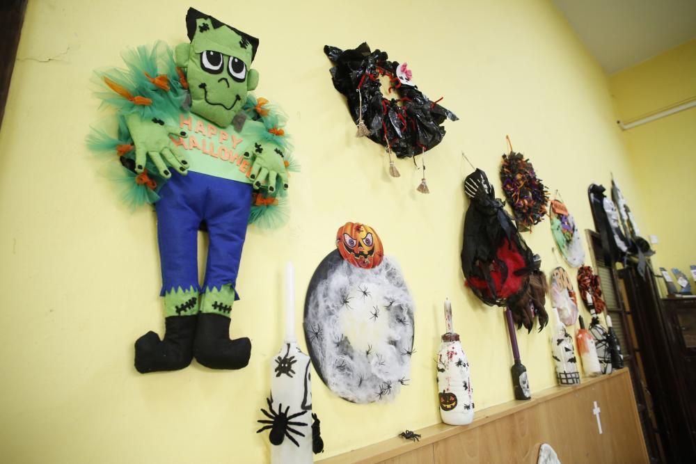 Alumnos del colegio Palacio Valdés en Halloween