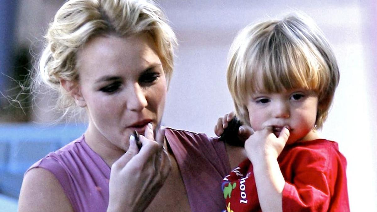Britney se lleva un susto con su hijo pequeño