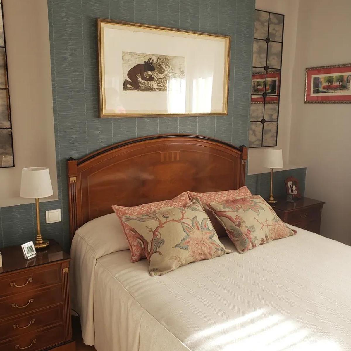 Un dormitorio decorado por Burga Interiores