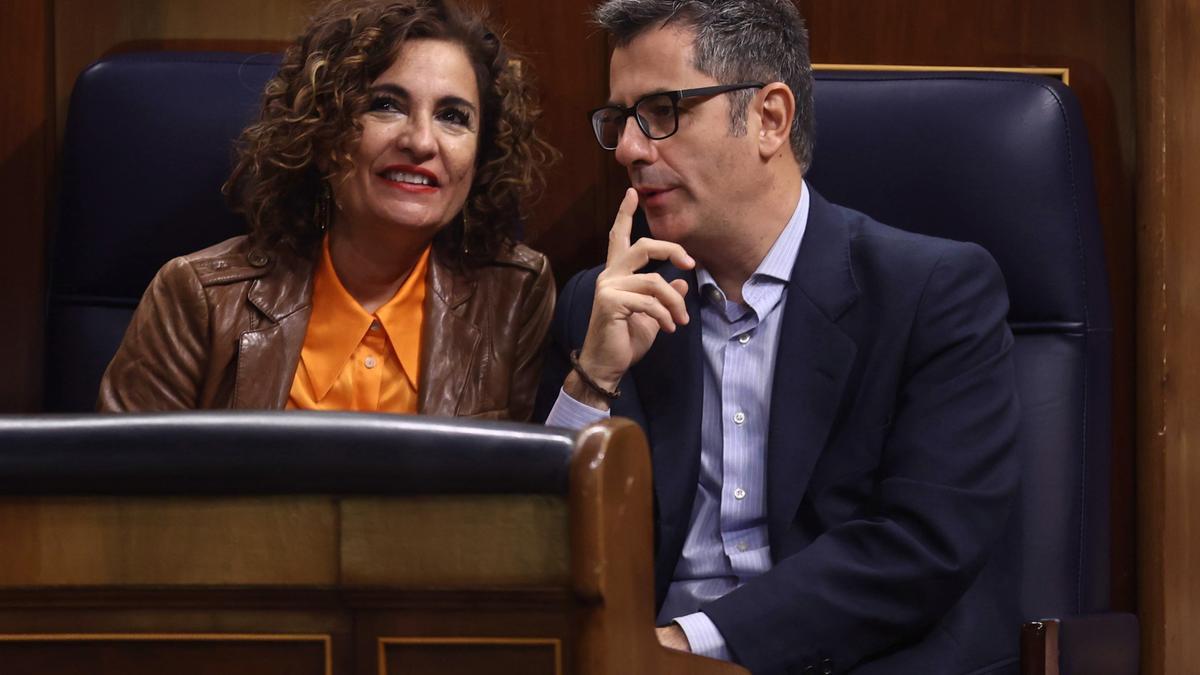 La ministra Montero y el ministro Bolaños, hoy en el Congreso