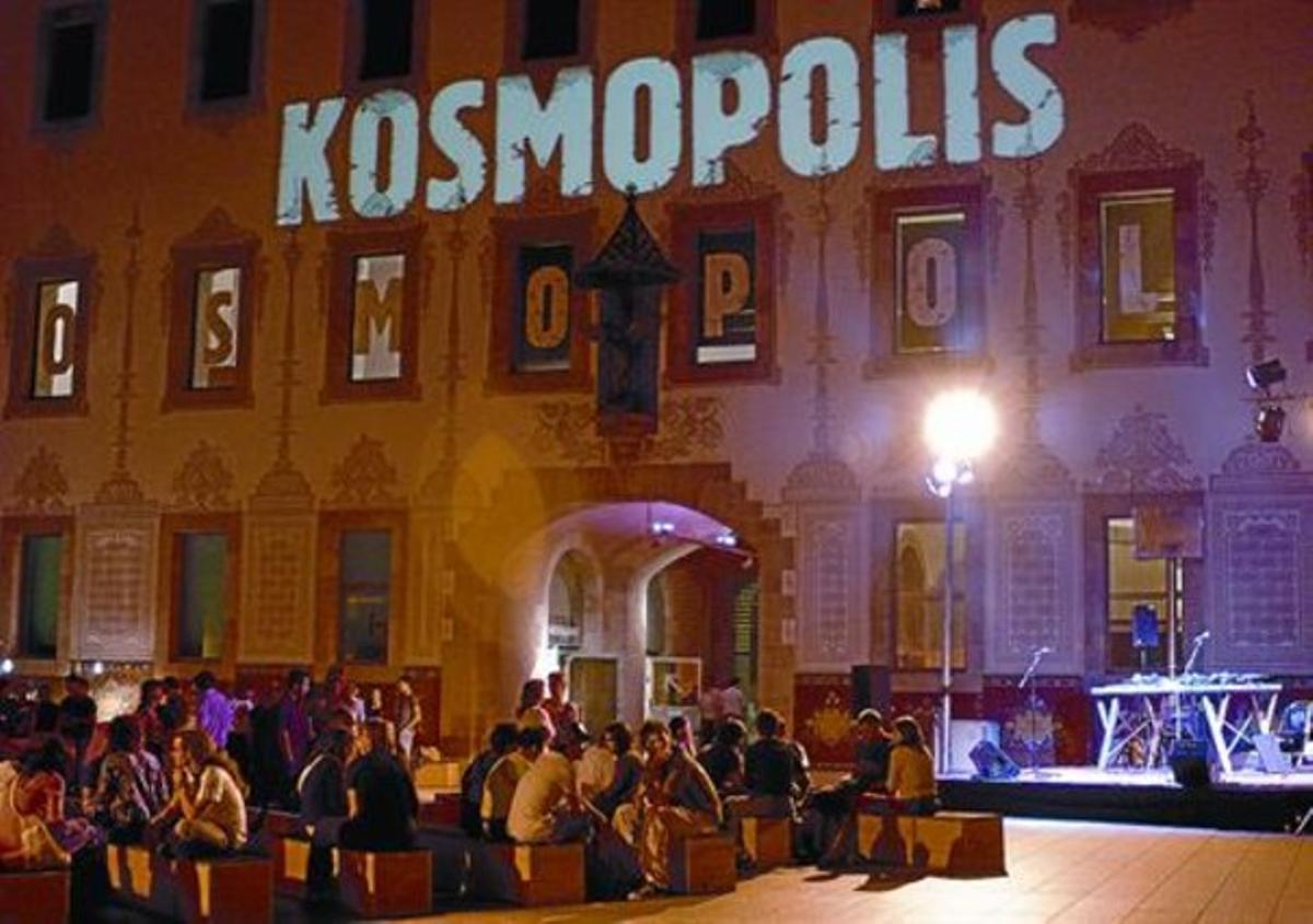 Un aspecte del festival de literatura amplificada, Kosmopolis, en l’edició del 2006.