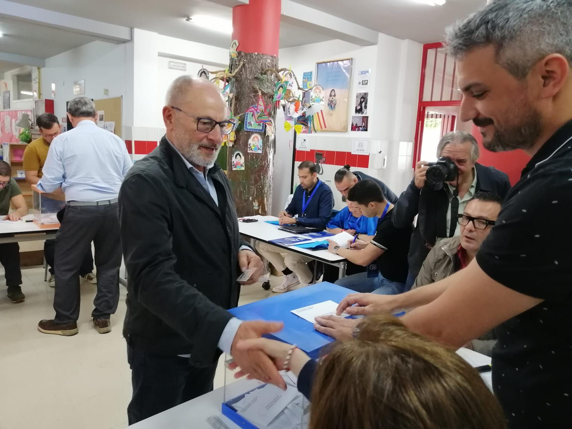 Las mejores imágenes de la jornada electoral en Ourense