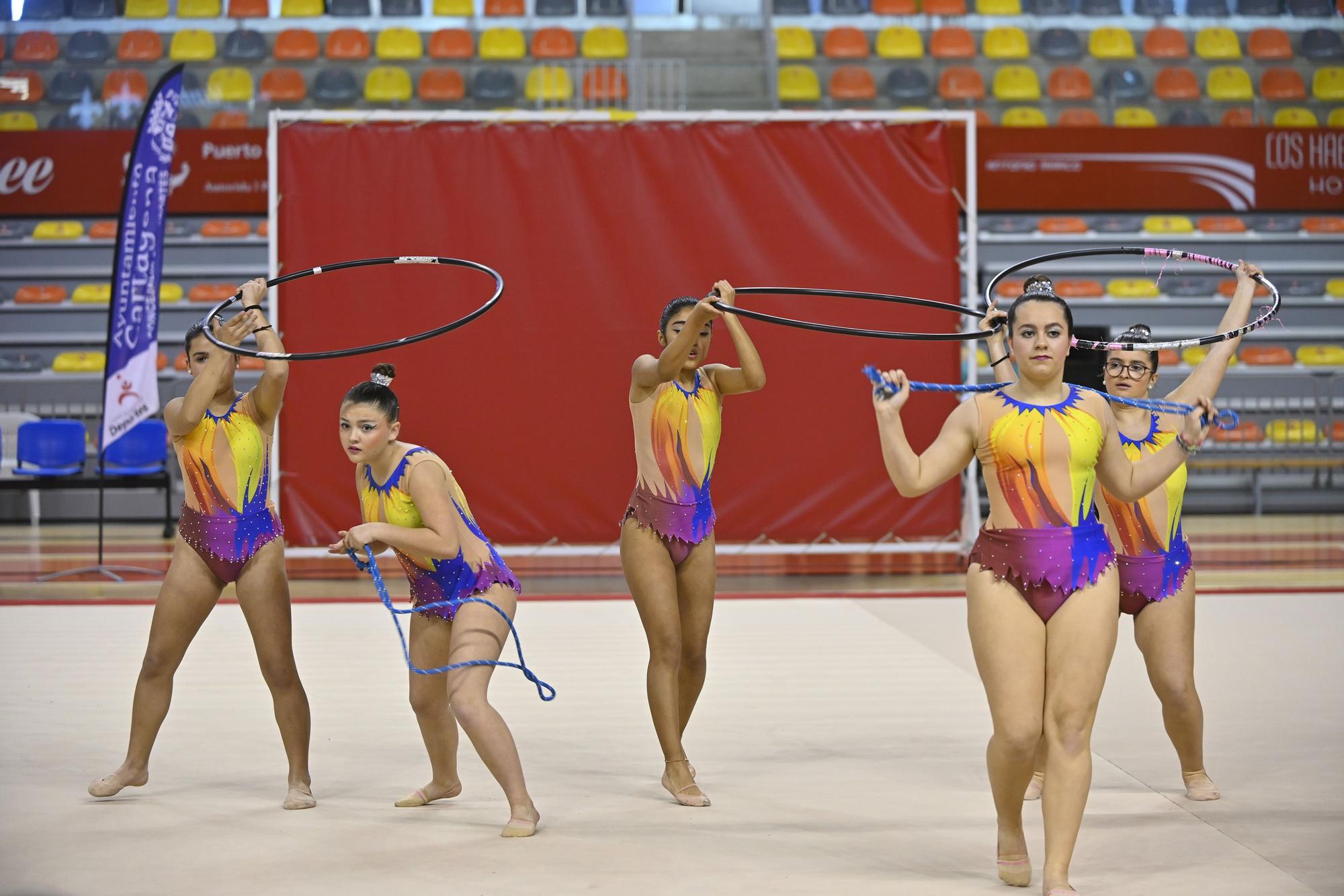 Encuentro de escuelas de gimnasia rítmica en el Palacio de los Deportes de Cartagena
