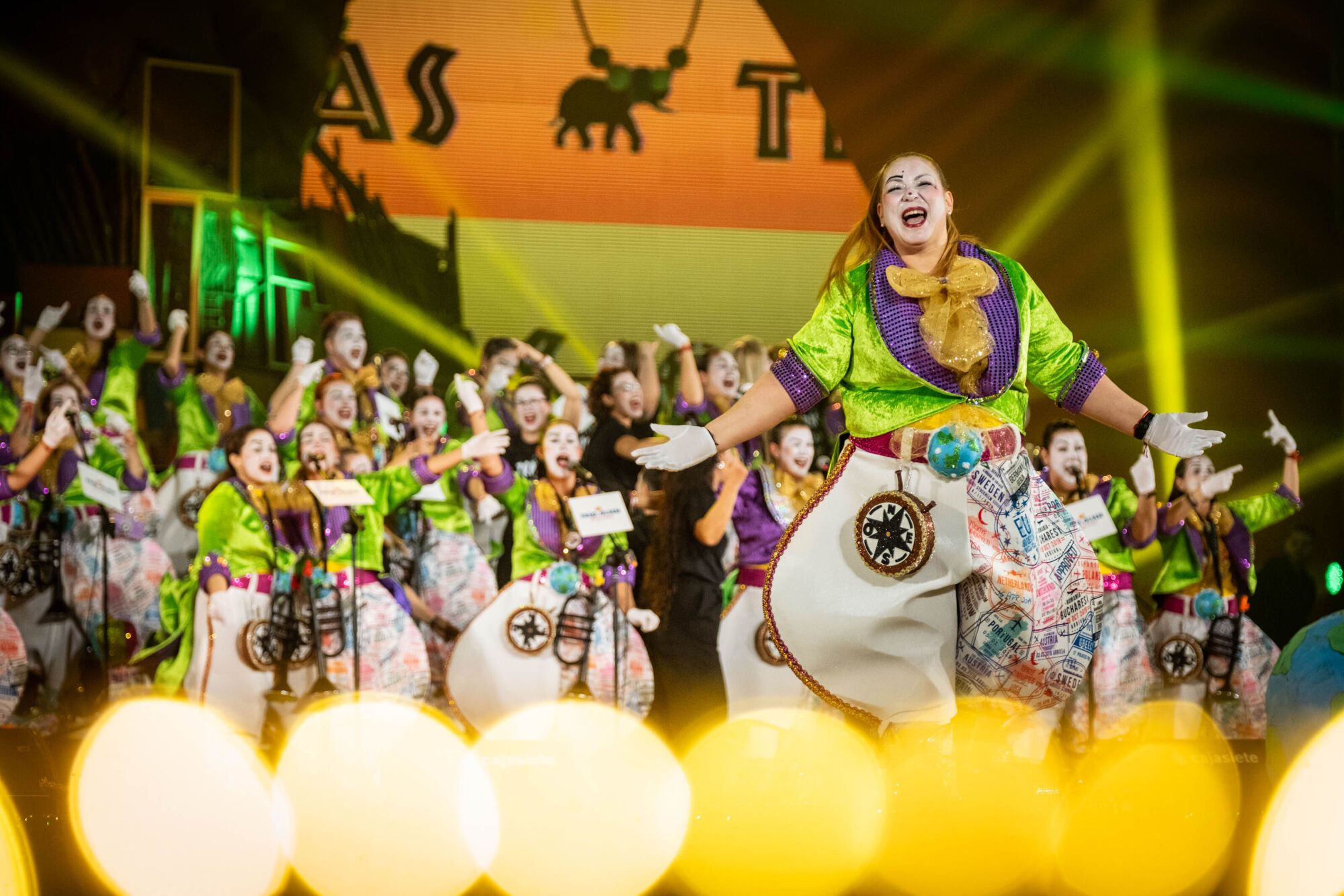Tercera fase de murgas adultas del Carnaval de Santa Cruz 2025 4º.- Tras con Tras  | 12/02/2025 | Fotógrafo: Andrés Gutiérrez Taberne