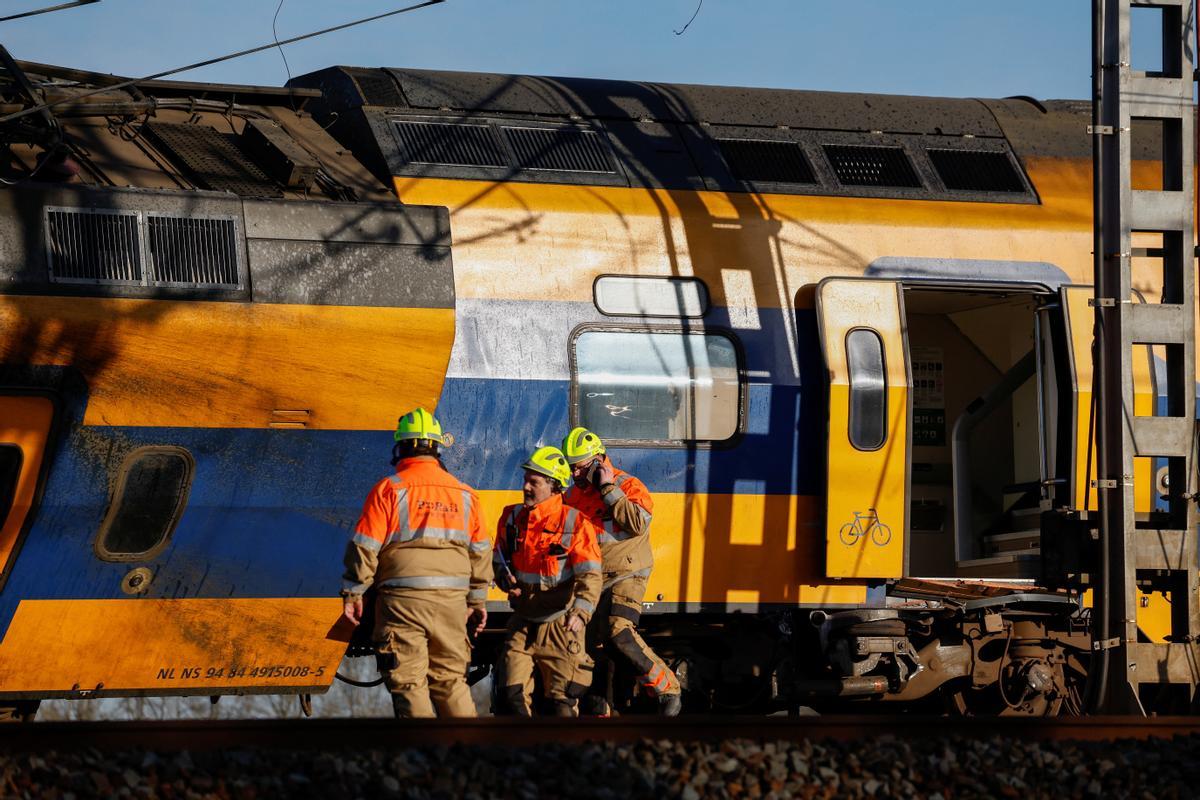 Al menos un muerto y 30 heridos tras el descarrilamiento de un tren en La Haya