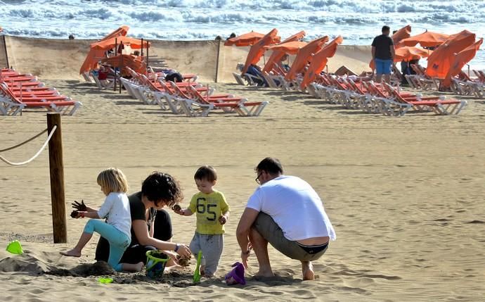 AMBIENTE PLAYA DEL INGLÉS PUENTE CONSTITUCIÓN