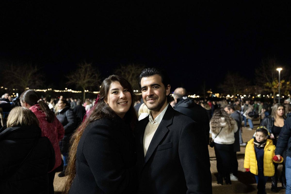 Fotogalería | Badajoz se vuelca un año más con la Noche de los Deseos a orillas del Guadiana