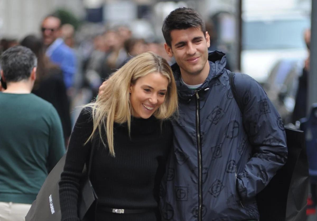 Alice Campello y Álvaro Morata, sonríen de nuevo juntos.