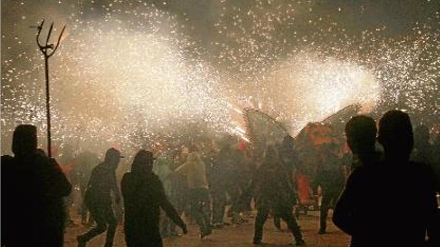 El correfoc enceta la Festa Major de Lloret de Mar