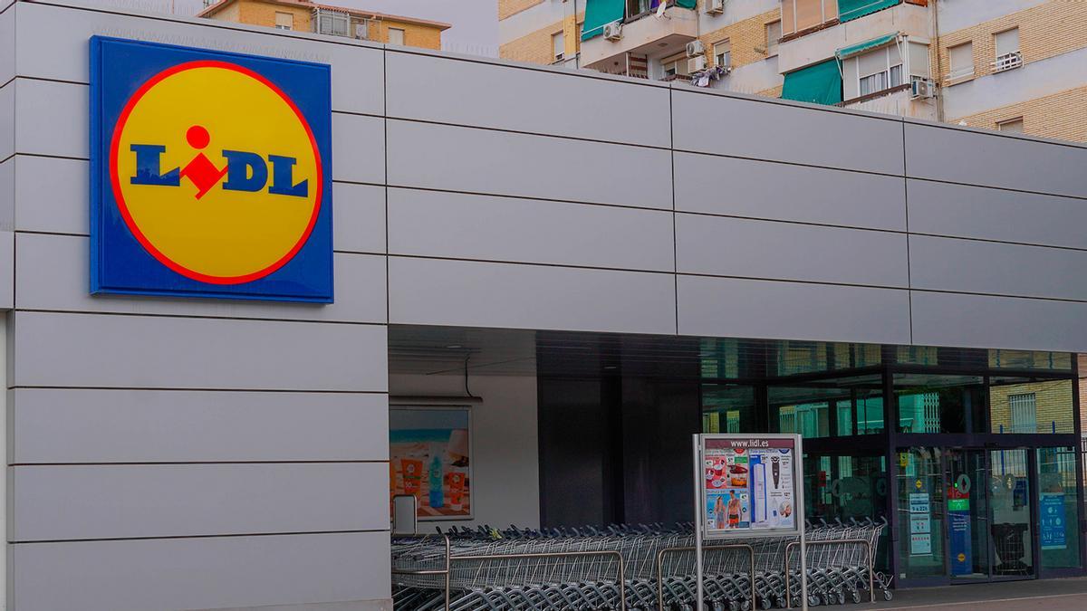 Mañana se esperan colas kilométricas en Lidl para conseguir el cargador doble que carga teléfono y auriculares rápido y sin sobrecalentarse: por solo 7,99 euros