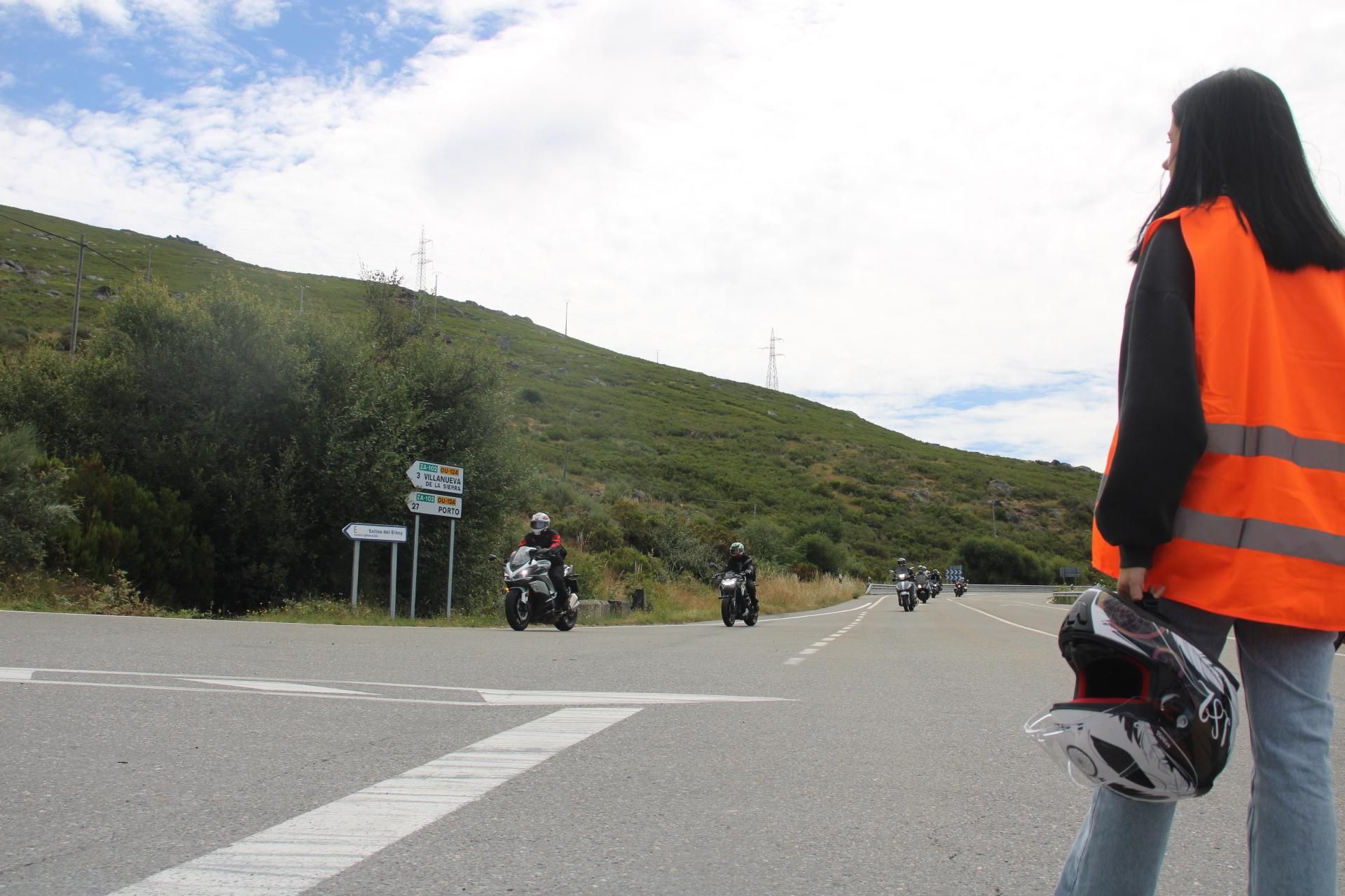 GALERIA| Las motos conquistas la Alta Sanabria