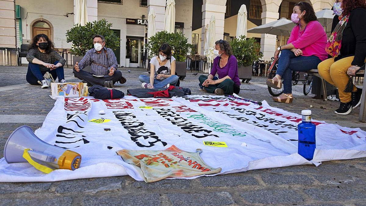 Diez años del 15M: los días en que la indignación tomó Gandia | DANI MONLLOR